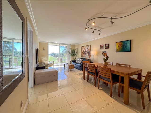 8900 Washington Blvd # 401A, Pembroke Pines FL 33025 - Pembroke Pines, FL - Photo 4