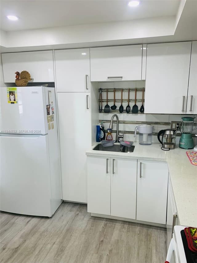 1333 E Hallandale Beach Blvd # 131, Hallandale Beach FL 33009 - Hallandale Beach, FL - Photo 5