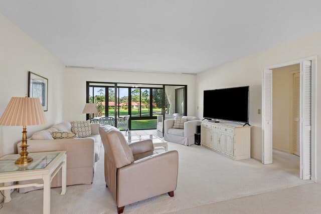 4665 Kittiwake Court, Boynton Beach FL 33436 - Boynton Beach, FL - Photo 4
