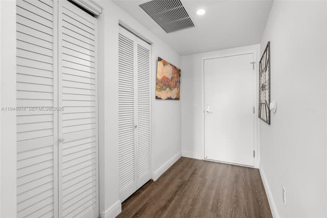 185 SW 7th St # 2702, Miami FL 33130 - Miami, FL - Photo 3