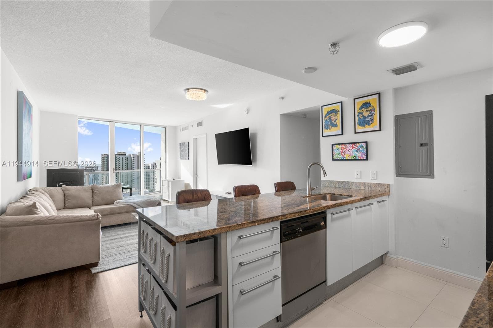 185 SW 7th St # 2702, Miami FL 33130 - Miami, FL - Photo 1