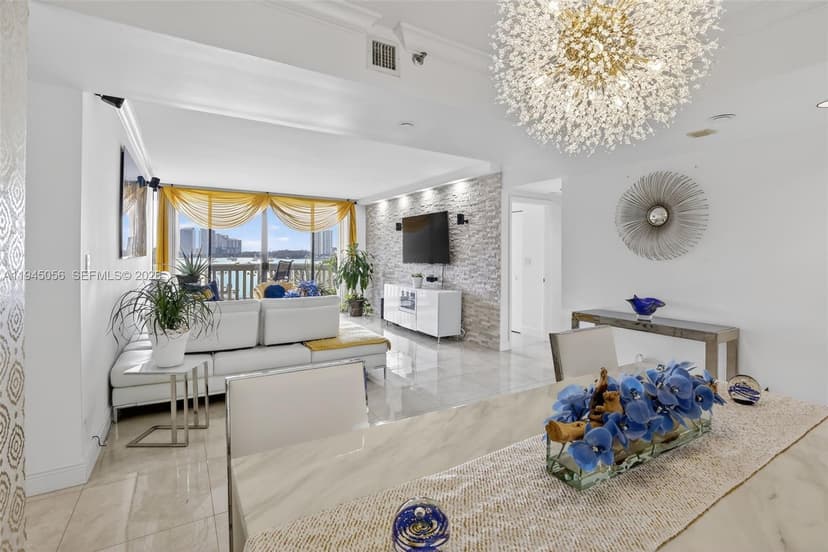 1000 Island Blvd # 312, Aventura FL 33160