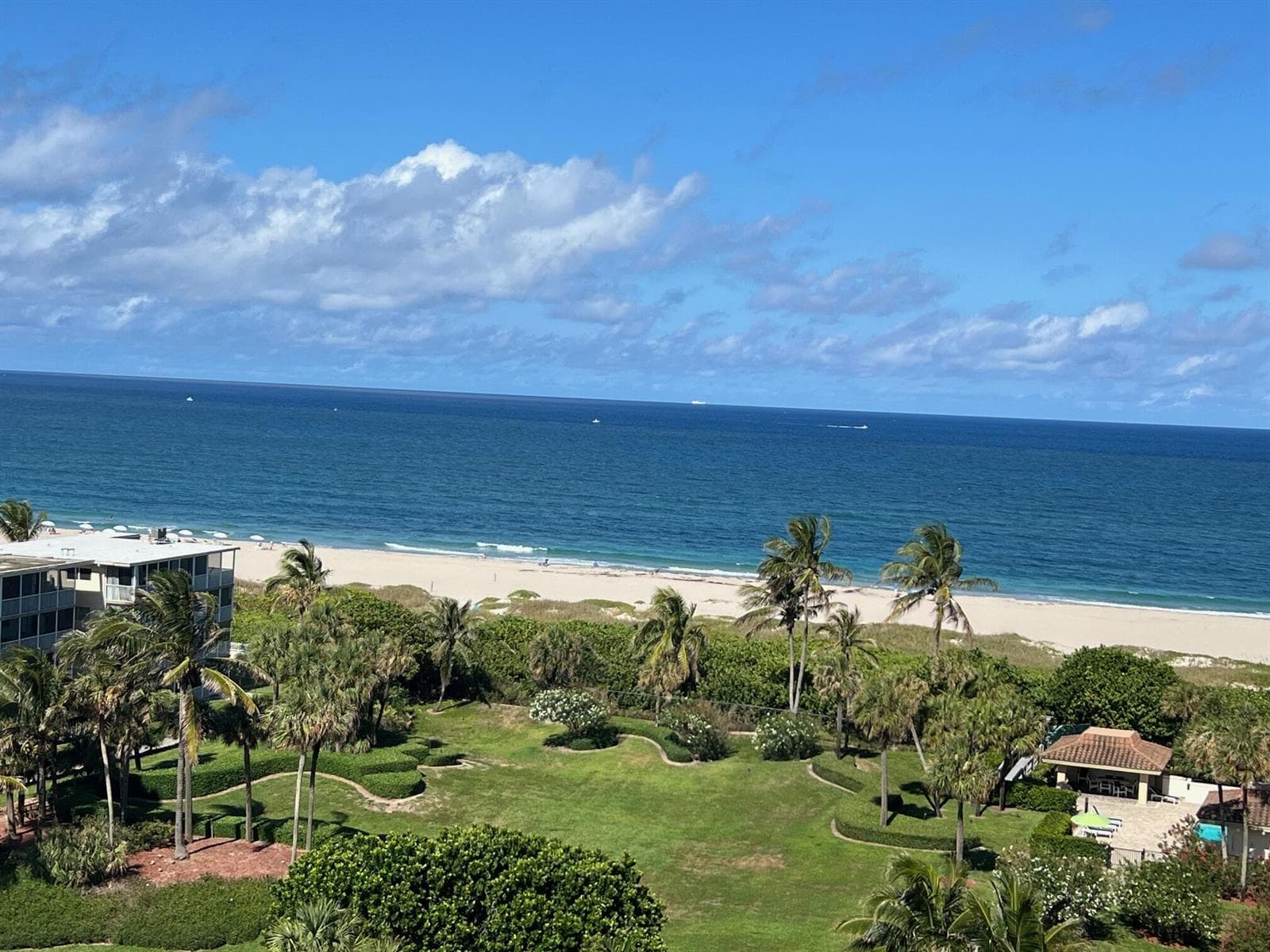 3400 N Ocean Drive # 905, Singer Island FL 33404