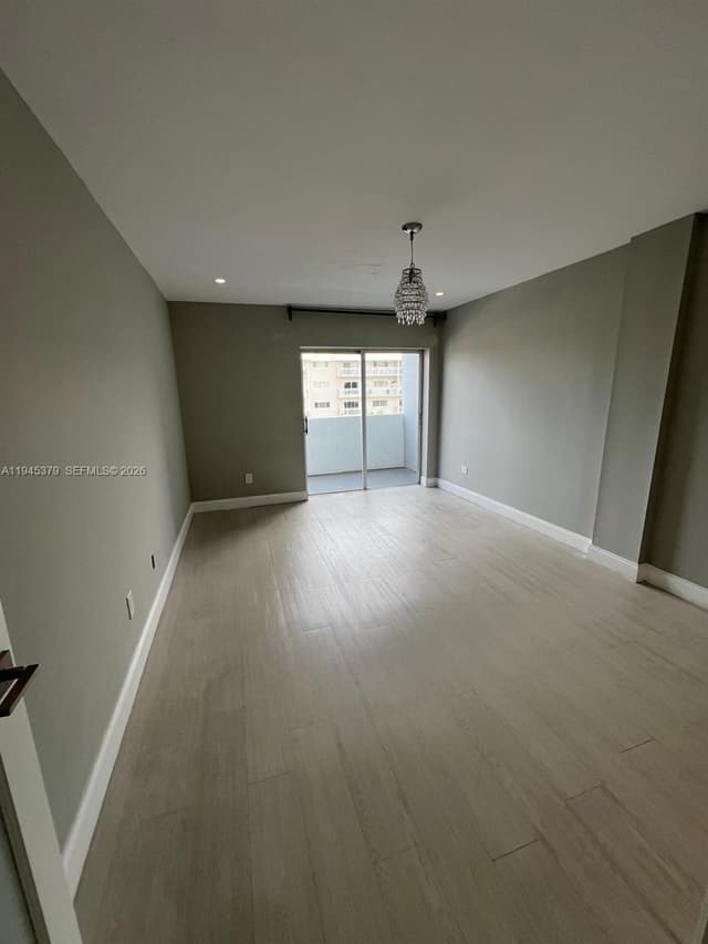 3642 NE 171st St # 504, North Miami Beach FL 33160 - North Miami Beach, FL - Photo 2