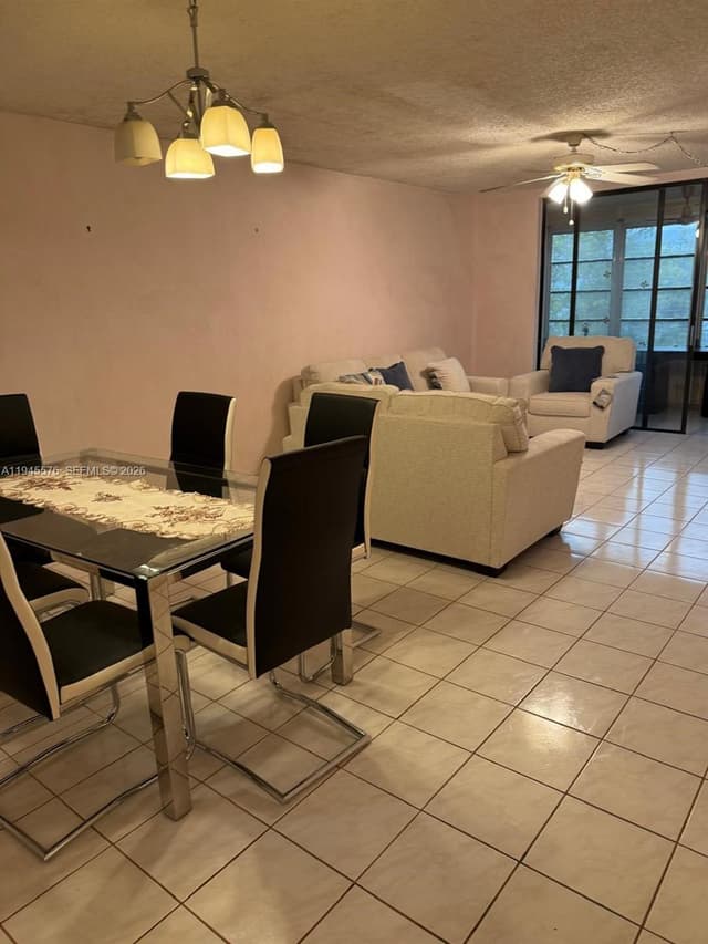 2850 Somerset Dr # 309L, Lauderdale Lakes FL 33311 - Lauderdale Lakes, FL - Photo 3