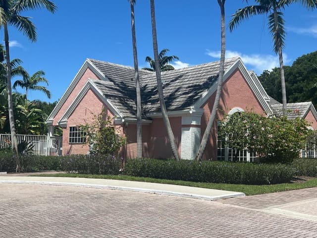 1050 Crystal Way # D, Delray Beach FL 33444 - Delray Beach, FL - Photo 4