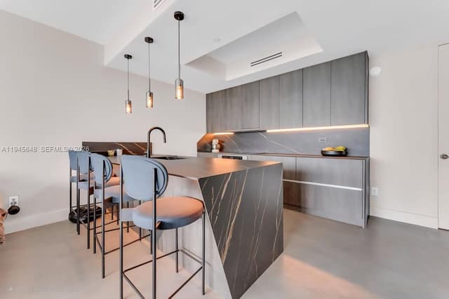 888 Biscayne Blvd # 2409, Miami FL 33132 - Miami, FL - Photo 2