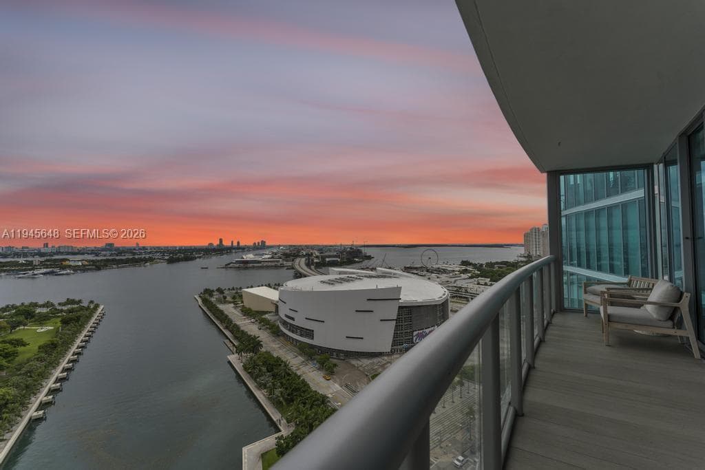888 Biscayne Blvd # 2409, Miami FL 33132 - Miami, FL - Photo 1