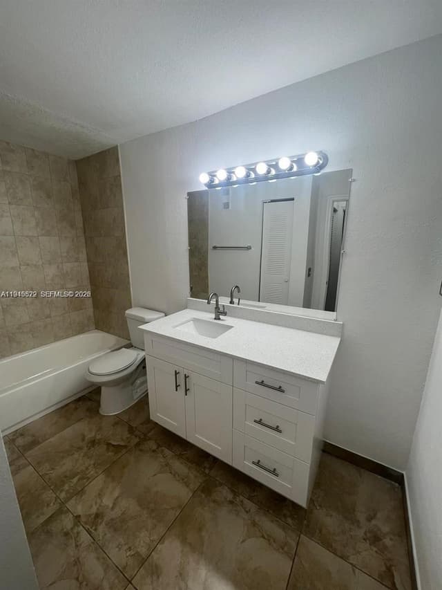 3460 N Pinewalk Dr N # 315, Margate FL 33063 - Margate, FL - Photo 5