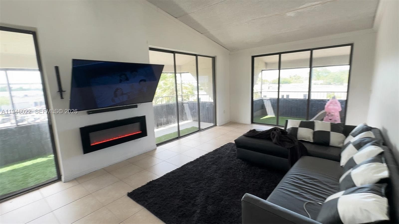 16220 NW 2nd Ave # 513, Miami FL 33169 - Miami, FL - Photo 1