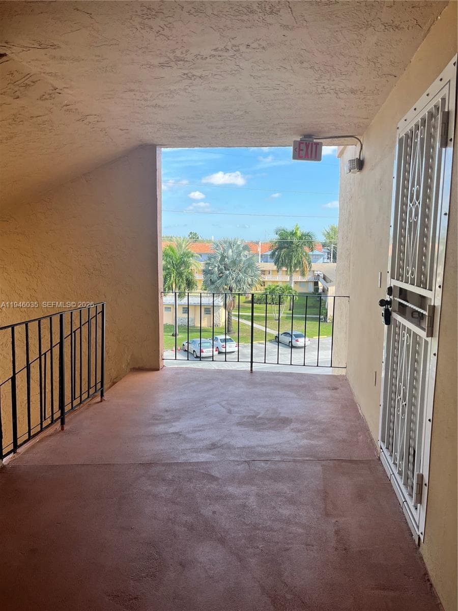 6780 W 2nd Ct # 408, Hialeah FL 33012