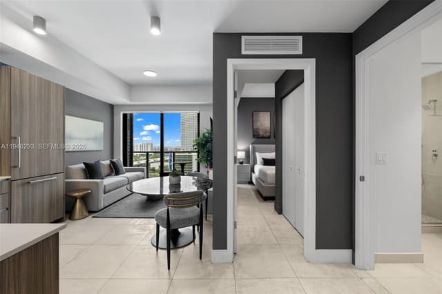 239 SW 9th St # 1604, Miami FL 33130 - Miami, FL - Photo 4