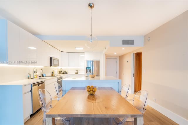 2301 Collins Ave # 719, Miami Beach FL 33139 - Miami Beach, FL - Photo 2