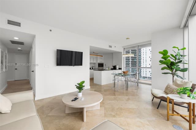 485 Brickell Ave # 1804, Miami FL 33131 - Miami, FL - Photo 5