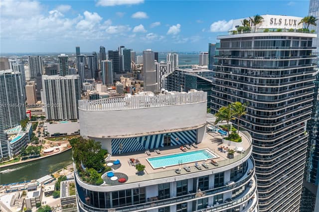 45 SW 9th St # 1205, Miami FL 33130 - Miami, FL - Photo 5