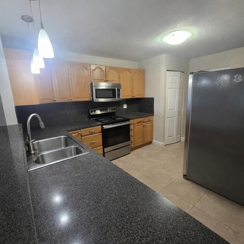 2850 Forest Hills Boulevard # 315, Coral Springs FL 33065