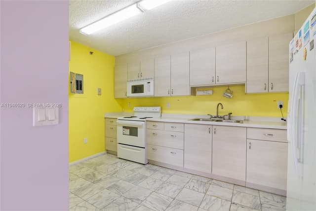 9341 Collins Ave # 903, Surfside FL 33154 - Surfside, FL - Photo 4