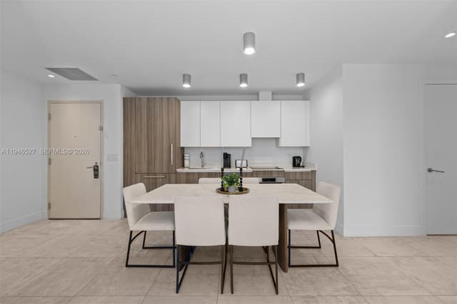 239 SW 9th St # 2304, Miami FL 33130 - Miami, FL - Photo 7