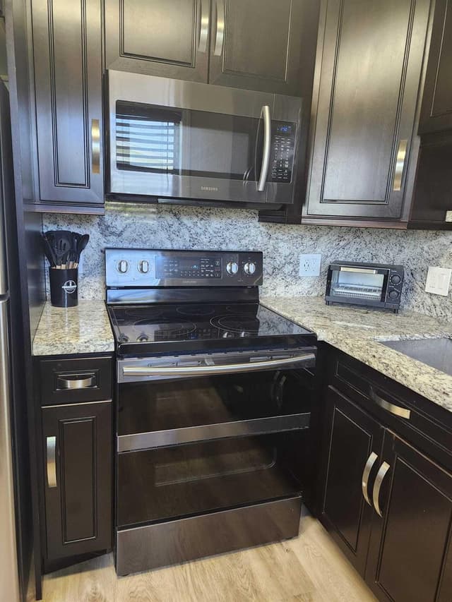 301 Farnham M # 301, Deerfield Beach FL 33442 - Deerfield Beach, FL - Photo 7