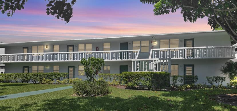 301 Farnham M # 301, Deerfield Beach FL 33442