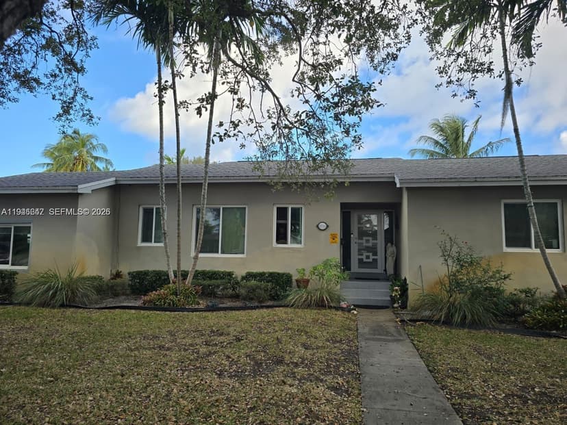 2733 Washington St, Hollywood FL 33020