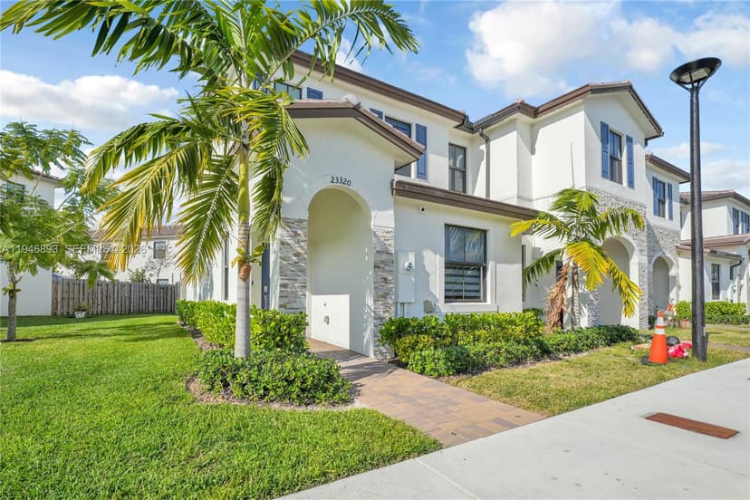 23320 SW 128th Ave, Homestead FL 33032