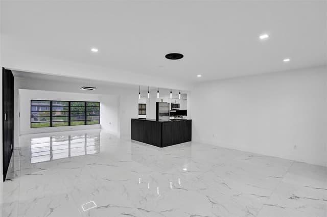 5840 SW 14th Street, Plantation FL 33317 - Plantation, FL - Photo 5