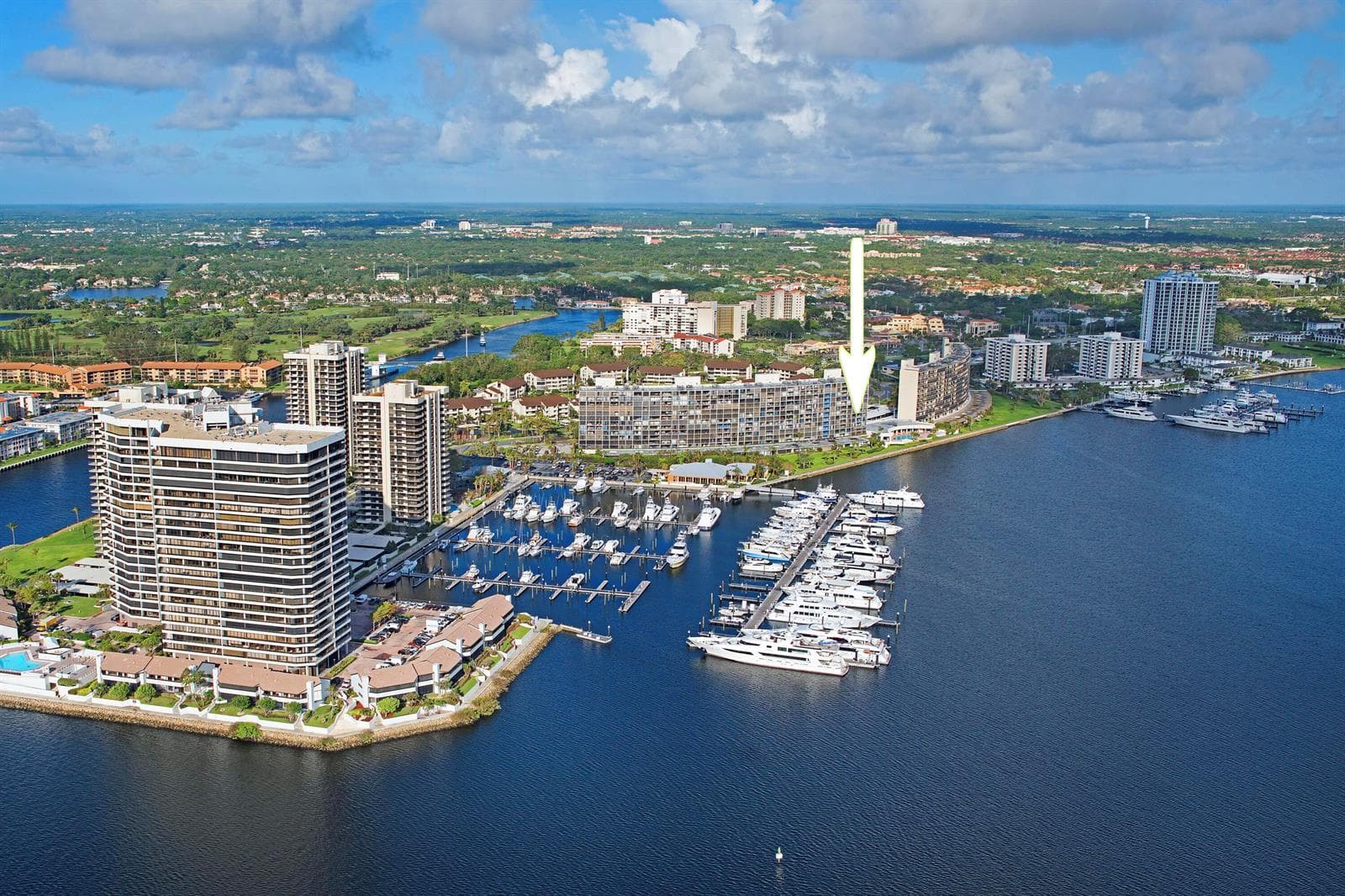 126 Lakeshore Drive # 526, North Palm Beach FL 33408