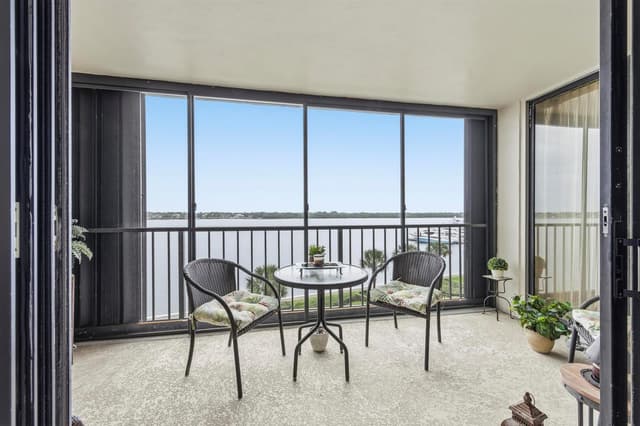 126 Lakeshore Drive # 526, North Palm Beach FL 33408 - North Palm Beach, FL - Photo 4