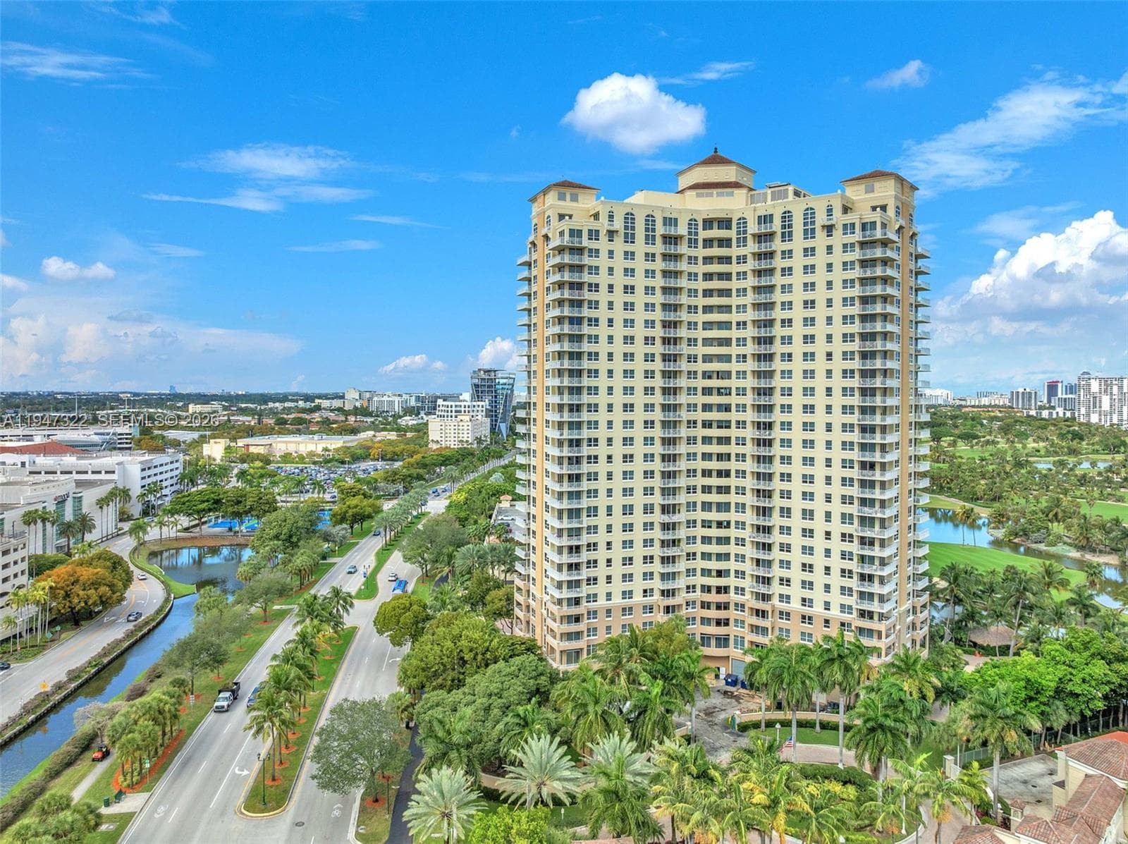 19501 W Country Club Dr # 505, Aventura FL 33180