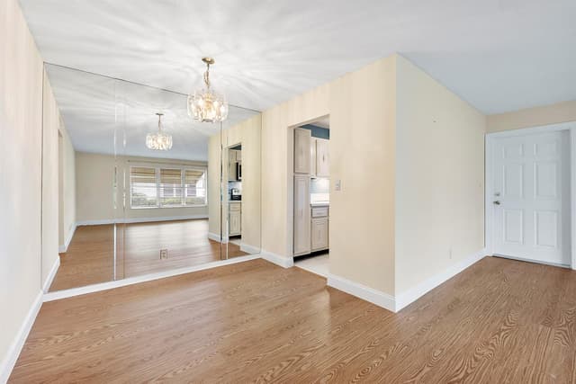 212 High Point Terrace W # A, Delray Beach FL 33445 - Delray Beach, FL - Photo 6