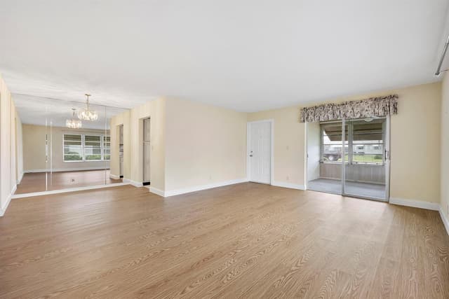 212 High Point Terrace W # A, Delray Beach FL 33445 - Delray Beach, FL - Photo 5