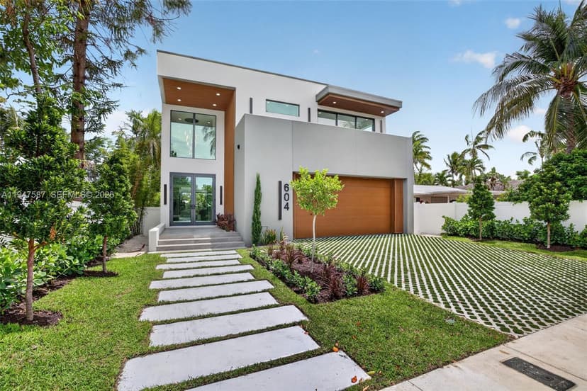 604 SW 7th St, Fort Lauderdale FL 33315