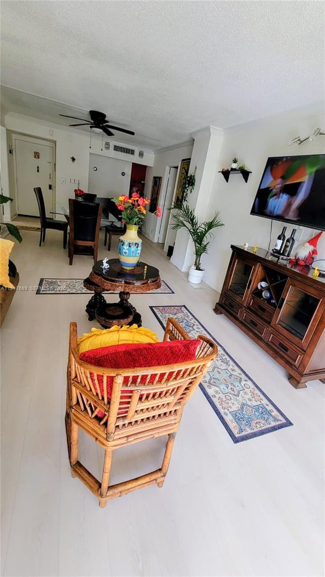 3101 N Country Club Dr # 101, Aventura FL 33180 - Aventura, FL - Photo 3