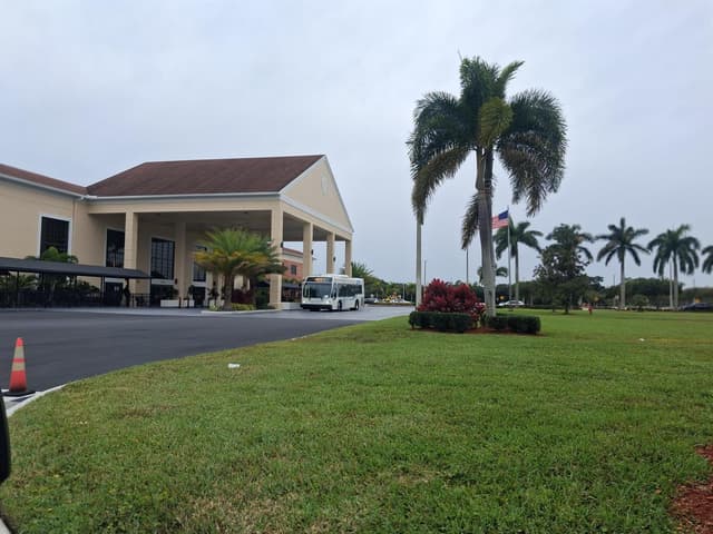 105 Suffolk C # 105, Boca Raton FL 33434 - Boca Raton, FL - Photo 3