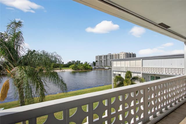 1001 N Riverside Drive # 305, Pompano Beach FL 33062 - Pompano Beach, FL - Photo 5