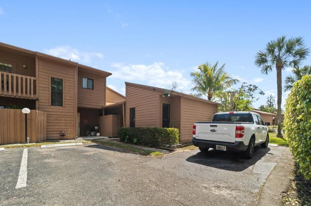 6194 Pine Tree Lane # D, Tamarac FL 33319 - Tamarac, FL - Photo 5