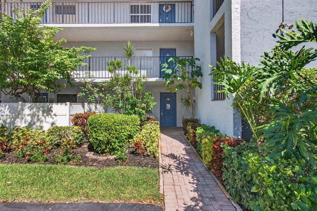 14701 Cumberland Drive # 1080, Delray Beach FL 33446 - Delray Beach, FL - Photo 2