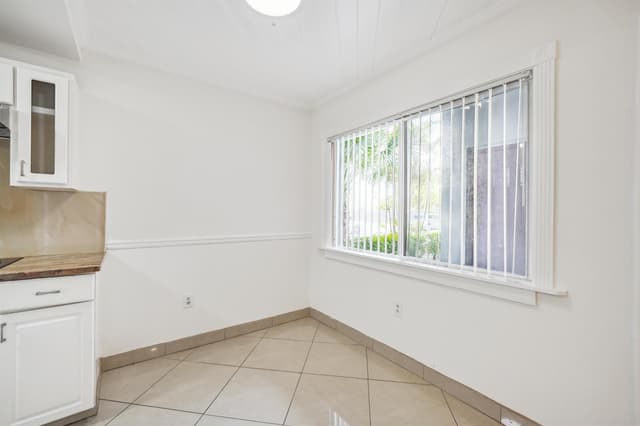 2878 Donnelly Drive # 106, Lake Worth FL 33462 - Lake Worth, FL - Photo 7