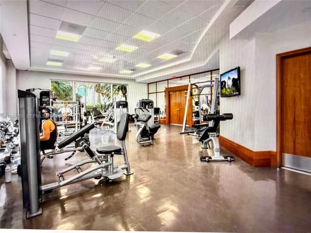 1050 Brickell Ave # 1816, Miami FL 33131 - Miami, FL - Photo 6