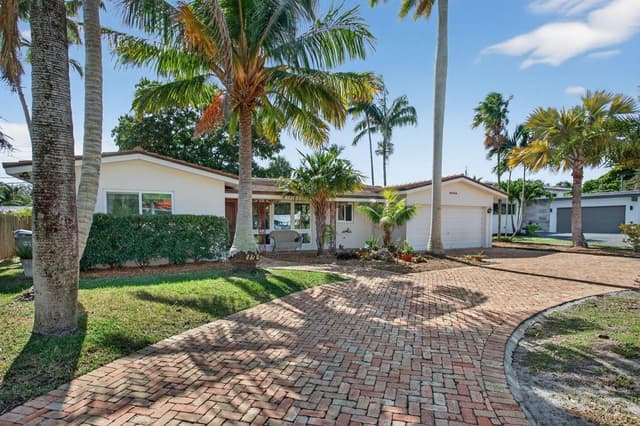 2580 SE 5th Court, Pompano Beach FL 33062 - Pompano Beach, FL - Photo 4