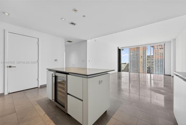 68 SE 6th St # 2110, Miami FL 33131 - Miami, FL - Photo 5