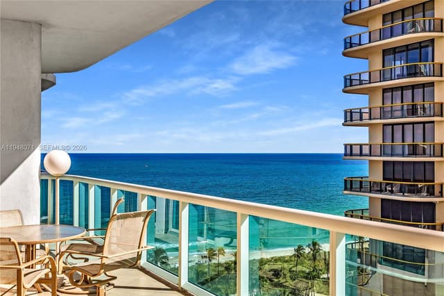 10101 Collins Ave, Bal Harbour FL 33154 - Bal Harbour, FL - Photo 2