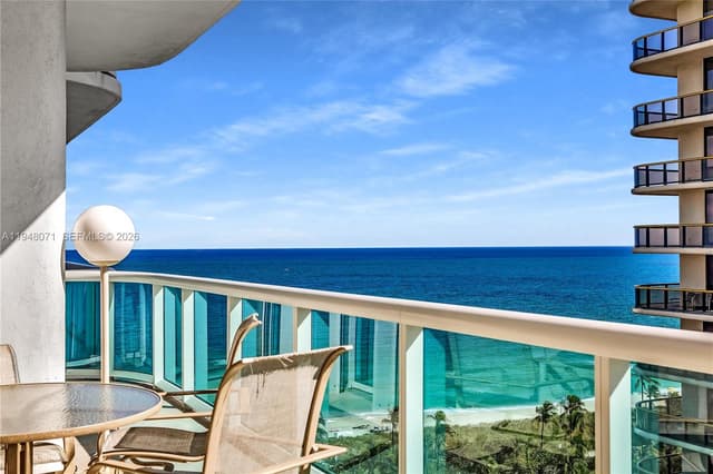 10101 Collins Ave, Bal Harbour FL 33154 - Bal Harbour, FL - Photo 7