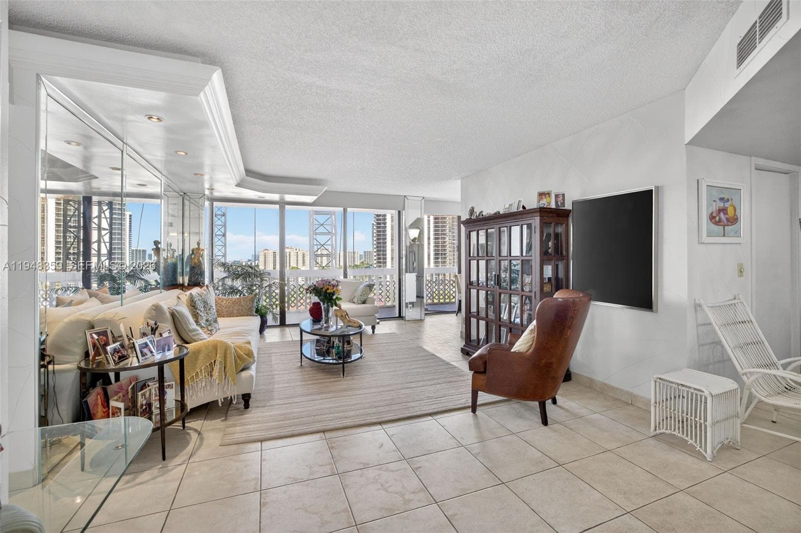 19355 Turnberry Way # 8L, Aventura FL 33180