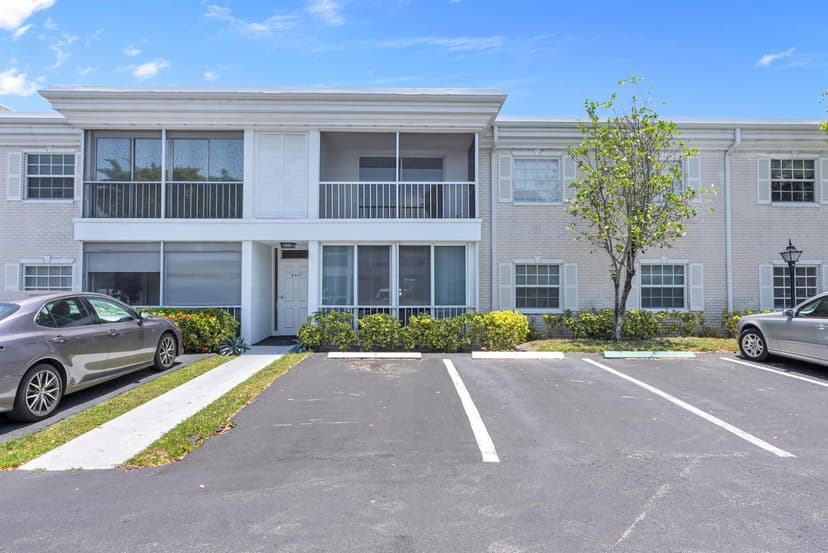 6487 Bay Club Drive # 4, Fort Lauderdale FL 33308