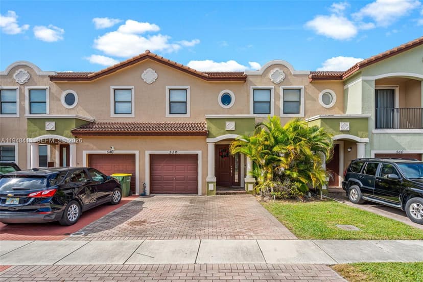 550 NE 33rd Ter, Homestead FL 33033
