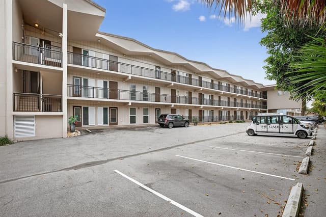 1967 S Ocean Boulevard # 103, Pompano Beach FL 33062 - Pompano Beach, FL - Photo 2