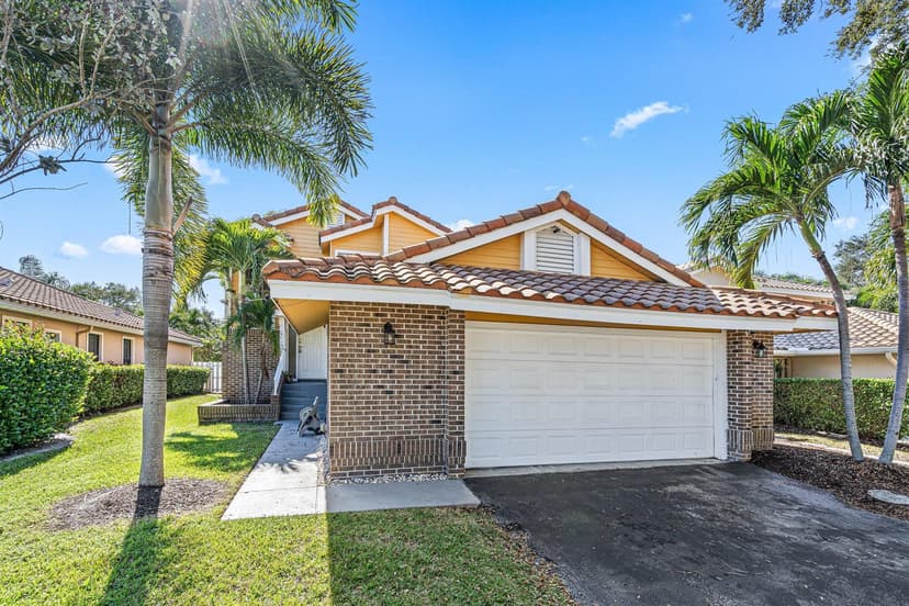 4134 NW 2nd Lane, Delray Beach FL 33445