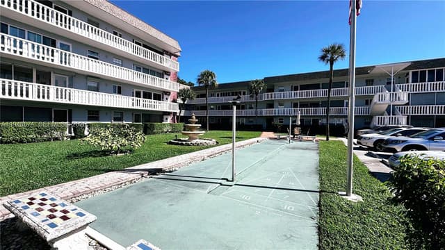 1965 SE 5th Ct # 203, Pompano Beach FL 33060 - Pompano Beach, FL - Photo 4